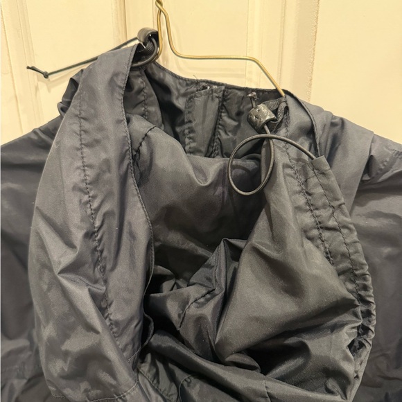 Columbia Black Windbreaker Jacket WaterProof - Picture 7 of 7